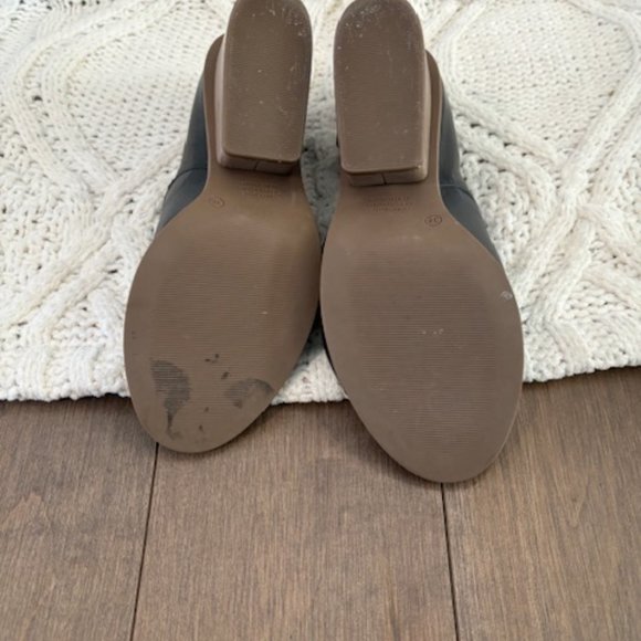 Leather Black open toe shoes - Picture 6 of 7